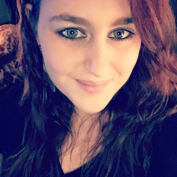 Meet your Posher, Alexa - Picture 1 of 1